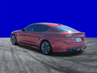 Kia Stinger 2019 4p Sedana