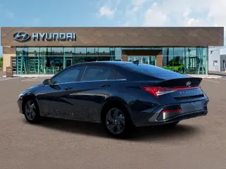 Hyundai ELANTRA 2026 SEL Sport Premium 4p Sedan