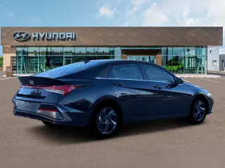 Hyundai ELANTRA 2026 SEL Sport Premium 4p Sedan