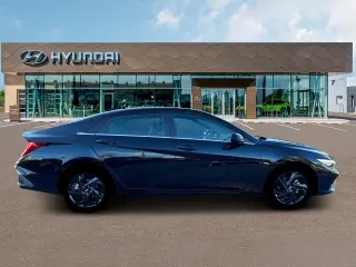 Hyundai ELANTRA 2026 SEL Sport Premium 4p Sedan