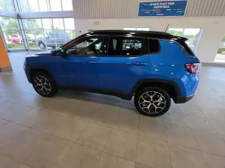Jeep Compass 2025 4x4 Limited 4dr SUV