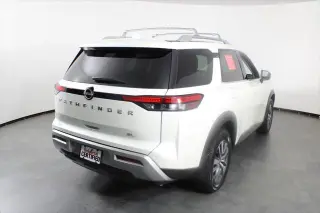 Nissan Pathfinder 2022 SL 4dr SUV