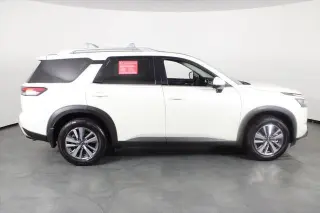 Nissan Pathfinder 2022 SL 4dr SUV
