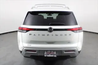 Nissan Pathfinder 2022 SL 4dr SUV