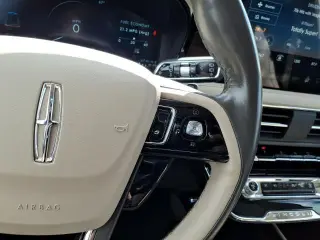 Lincoln Corsair 2023 AWD Reserve 4dr SUV