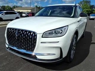 Lincoln Corsair 2023 AWD Reserve 4dr SUV