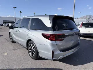 Honda Odyssey 2027 EX-L Minivan 4puertas
