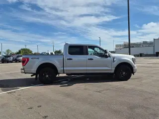 Ford F-150 2023 4x4 XLT 4dr SuperCrew 6.5 ft. SB