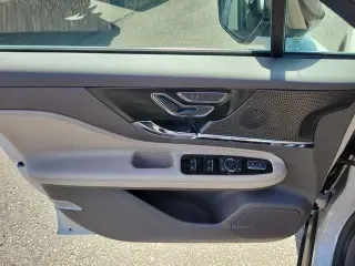 Lincoln Corsair 2024 AWD Premiere 4dr SUV