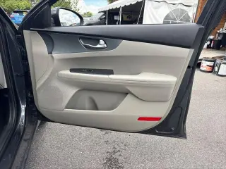 Kia Forte 2021 LXS 4p Sedan