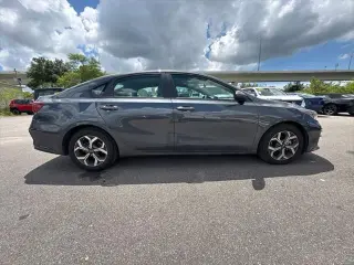 Kia Forte 2021 LXS 4p Sedan