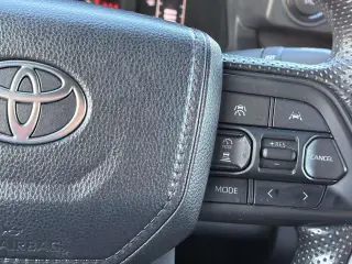 Toyota Tacoma 2024 4x4 SR5 4p Doble Cabina Doble 5.0 ft CB
