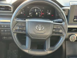 Toyota Tacoma 2024 4x4 SR5 4p Doble Cabina Doble 5.0 ft CB