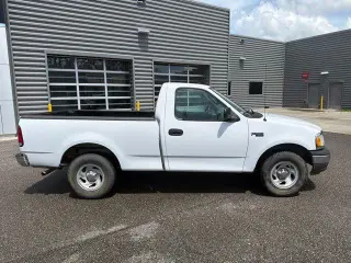 Ford F-150 2003 2dr Cabina Estándar XL RWD Styleside SB