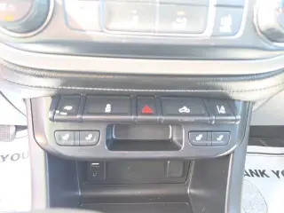 GMC Canyon 2016 4x4 SLT 4dr Cabina de escuadrón 5 pies de baranda trasera