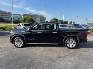 GMC Sierra 1500 Limited 2022 4x4 Denali 4p. Cabina Extendida 5,8 pies de caja corta