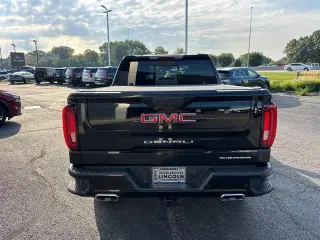 GMC Sierra 1500 Limited 2022 4x4 Denali 4p. Cabina Extendida 5,8 pies de caja corta