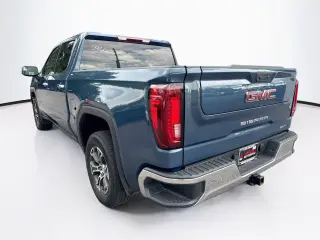 GMC Sierra 1500 2024 4x2 SLT 4dr Crew Cab 5.8 ft. SB