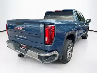 GMC Sierra 1500 2024 4x2 SLT 4dr Crew Cab 5.8 ft. SB
