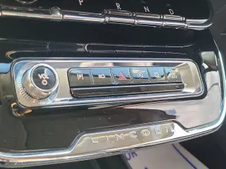 Lincoln Corsair 2024 AWD Premiere 4dr SUV