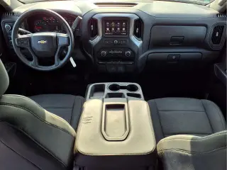 Chevrolet Silverado 1500 2020 4x4 Custom 4p Crew Cab 5.8 ft. SB