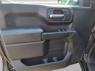 Chevrolet Silverado 1500 2020 4x4 Custom 4p Crew Cab 5.8 ft. SB