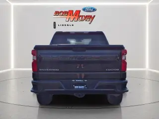 Chevrolet Silverado 1500 2020 4x4 Custom 4p Crew Cab 5.8 ft. SB