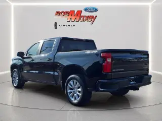 Chevrolet Silverado 1500 2020 4x4 Custom 4p Crew Cab 5.8 ft. SB