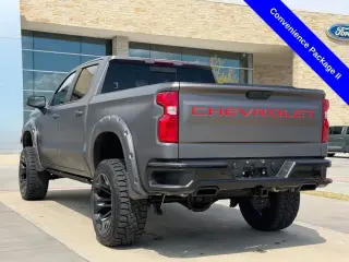 Chevrolet Silverado 1500 2020 4x4 RST 4p. Cabina de Tripulação 5.8 ft. SB