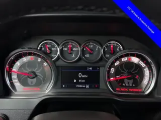 Chevrolet Silverado 1500 2020 4x4 RST 4p. Cabina de Tripulação 5.8 ft. SB