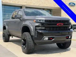 Chevrolet Silverado 1500 2020 4x4 RST 4p. Cabina de Tripulação 5.8 ft. SB