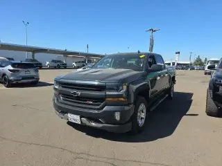 Chevrolet Silverado 1500 2018 4x4 LT 4p Cab de Tripulación 5.8 ft. CB