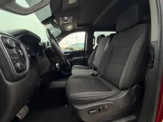 Chevrolet Silverado 1500 2021 4x2 LT 4 puertas Crew Cab 5,8 pies SB