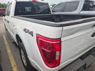 Ford F-150 2022 4x4 XLT 4p SuperCrew 5.5 ft. SB