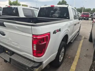 Ford F-150 2022 4x4 XLT 4p SuperCrew 5.5 ft. SB