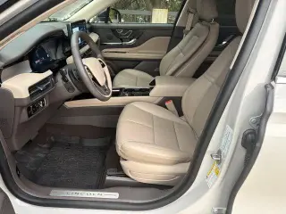 Lincoln Corsair 2023 AWD Estándar 4p SUV
