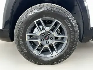 GMC Terrain 2026 4x4 AT4 4dr SUV