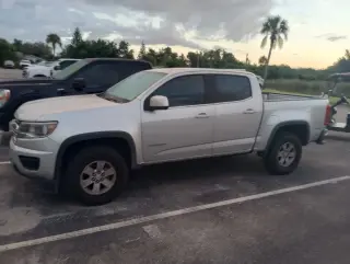 Chevrolet Colorado 2017 4x2 Work Truck 4dr Crew Cab 5 ft. SB