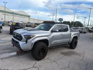 Toyota Tacoma 2024 4x2 SR5 4dr Double Cab 5.0 ft SB