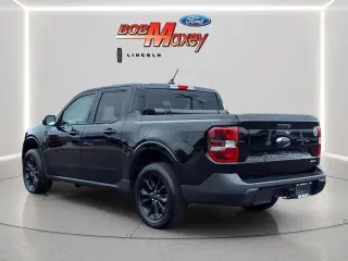 Ford Maverick 2023 AWD Lariat 4dr SuperCrew 4.5 ft. SB