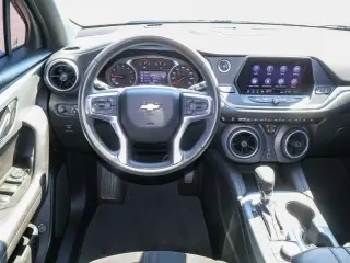 Chevrolet Blazer 2021 LT, SUV de 4 puertas con paquete 2LT
