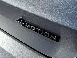 Volkswagen Taos 2024 AWD S 4Motion 4p SUV