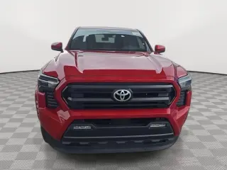 Toyota Tacoma 2025 4x4 SR5 4p Doble Cabina Cuadrada 6.1 pies LB