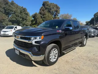 Chevrolet Silverado 1500 2023 4x4 LT 4p Cab de Tripulación 5.8 ft. SB con 1LT