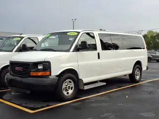GMC Savana 2015 LS 3500 3p Extended Passenger Van con 1LS