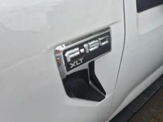 Ford F-150 2022 4x4 XLT 4p SuperCrew 5.5 ft. CB