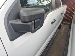 Ford F-150 2022 4x4 XLT 4p SuperCrew 5.5 ft. CB