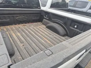 Ford F-150 2022 4x4 XLT 4p SuperCrew 5.5 ft. CB