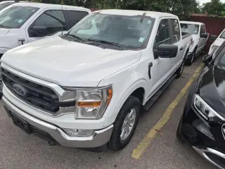 Ford F-150 2022 4x4 XLT 4p SuperCrew 5.5 ft. CB