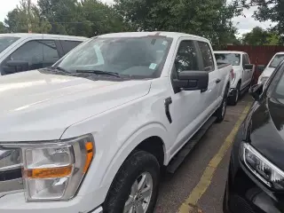Ford F-150 2022 4x4 XLT 4p SuperCrew 5.5 ft. CB